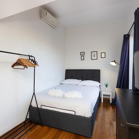 Campo De' Fiori Penthouse-Rental In Rom Exterior foto