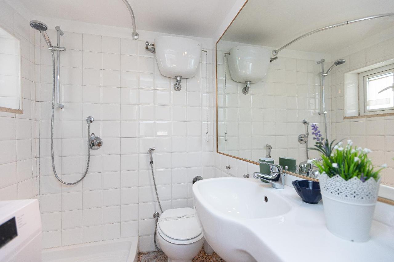 Campo De' Fiori Penthouse-Rental In Rom Exterior foto